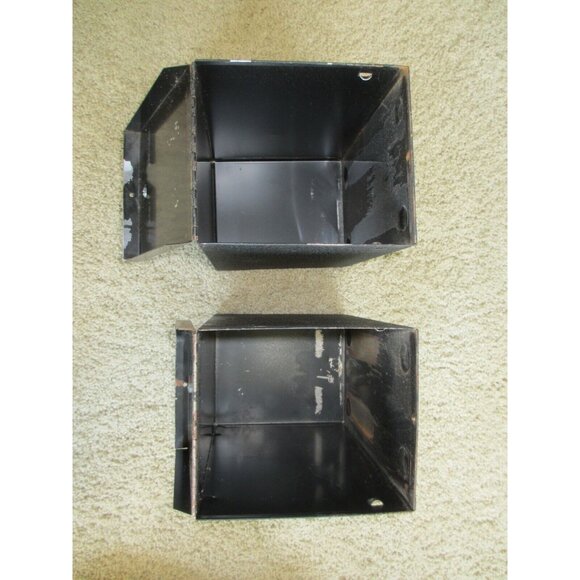 LOT OF 2 VINTAGE RECTANGULAR FILM MOVIE BOXES, METAL, HOLLYWOOD - Picture 4 of 7